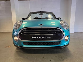 Used MINI Convertible 2016 for sale - 79188352: Photo