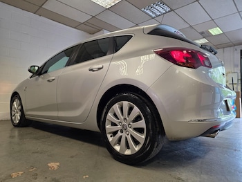 Used Vauxhall Astra 2013 for sale - 78416736: Photo