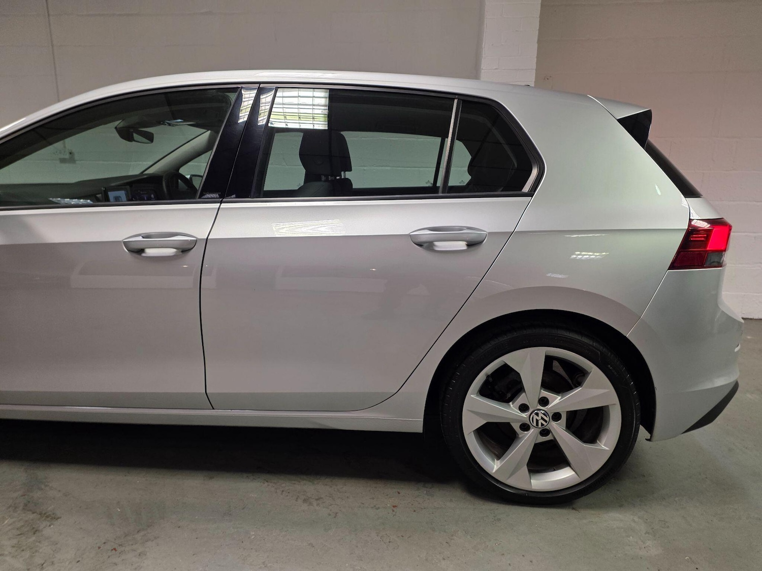 Used Volkswagen Golf 2021 for sale - 76742496: Photo 17