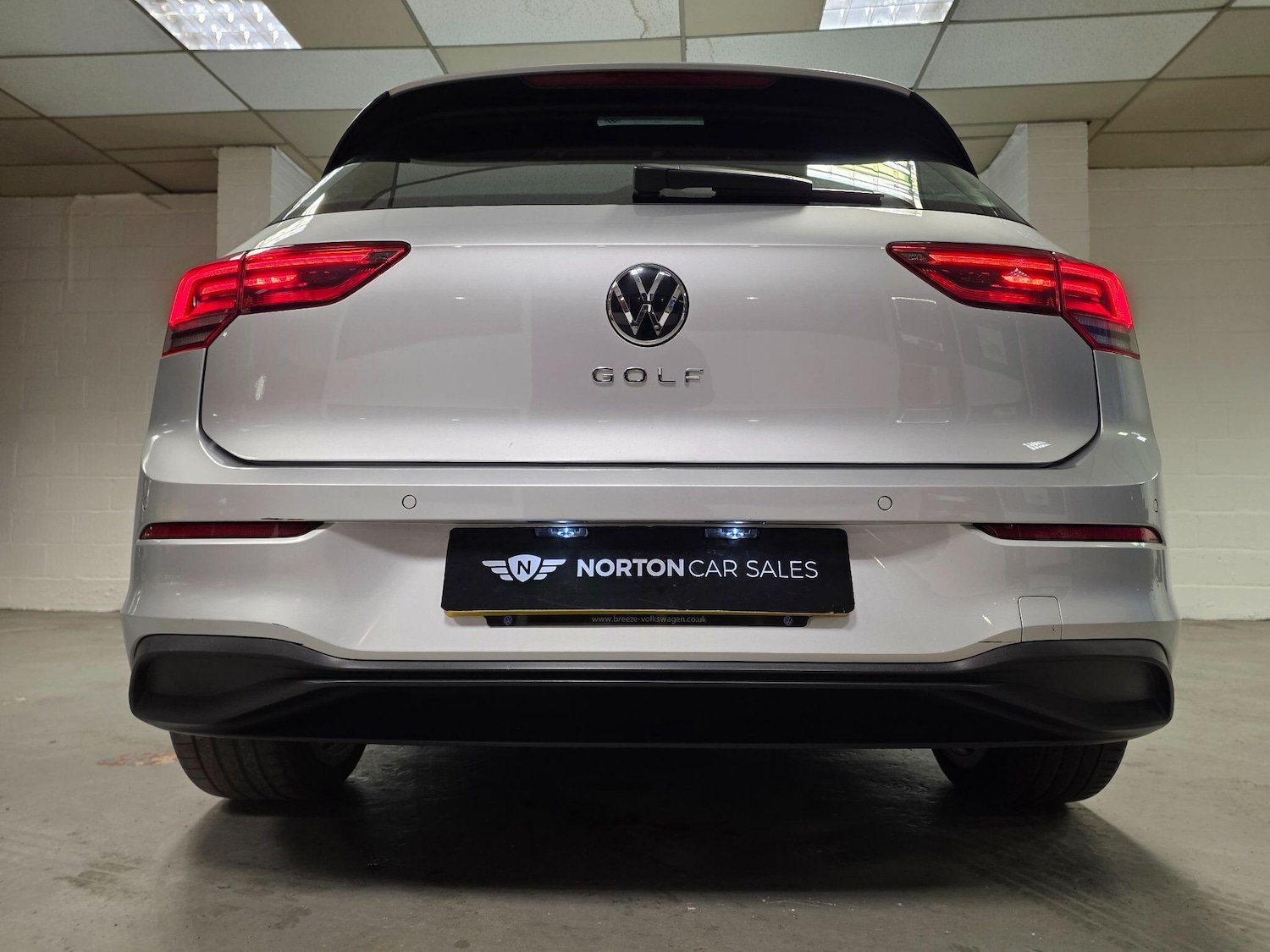 Used Volkswagen Golf 2021 for sale - 76742496: Photo 24