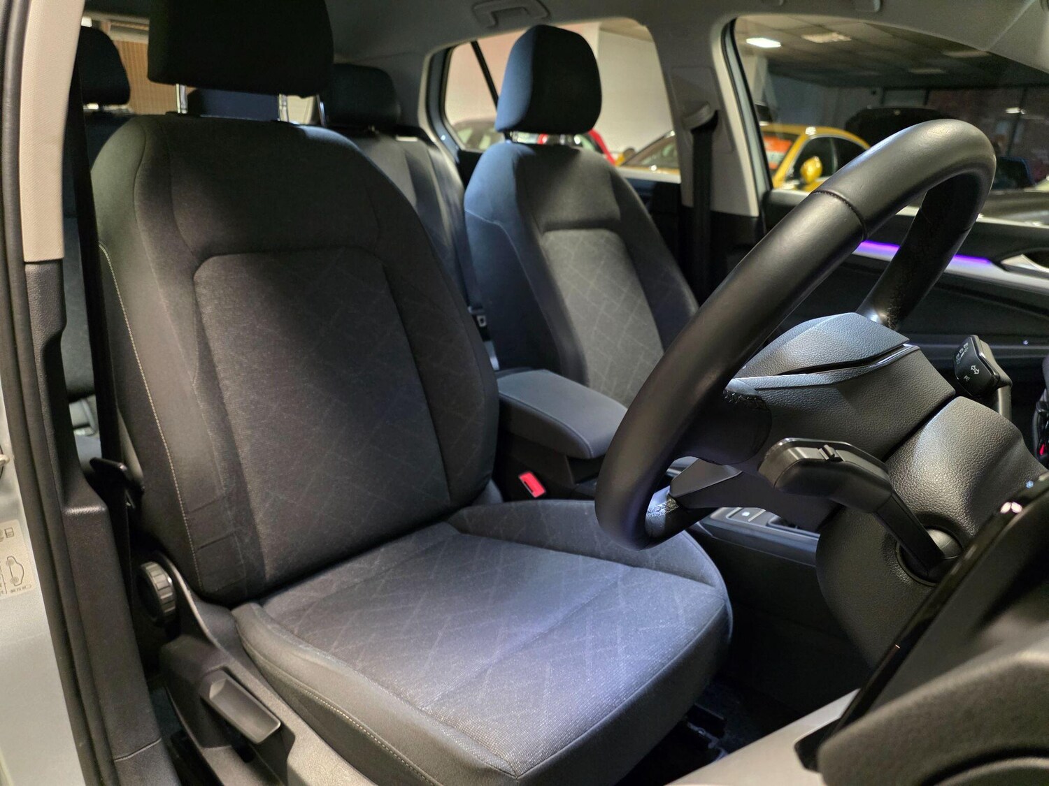 Used Volkswagen Golf 2021 for sale - 76742496: Photo 34