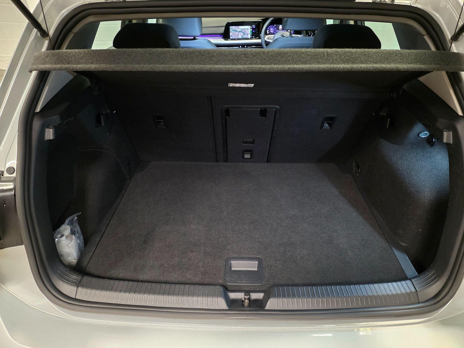 Used Volkswagen Golf 2021 for sale - 76742496: Photo 44