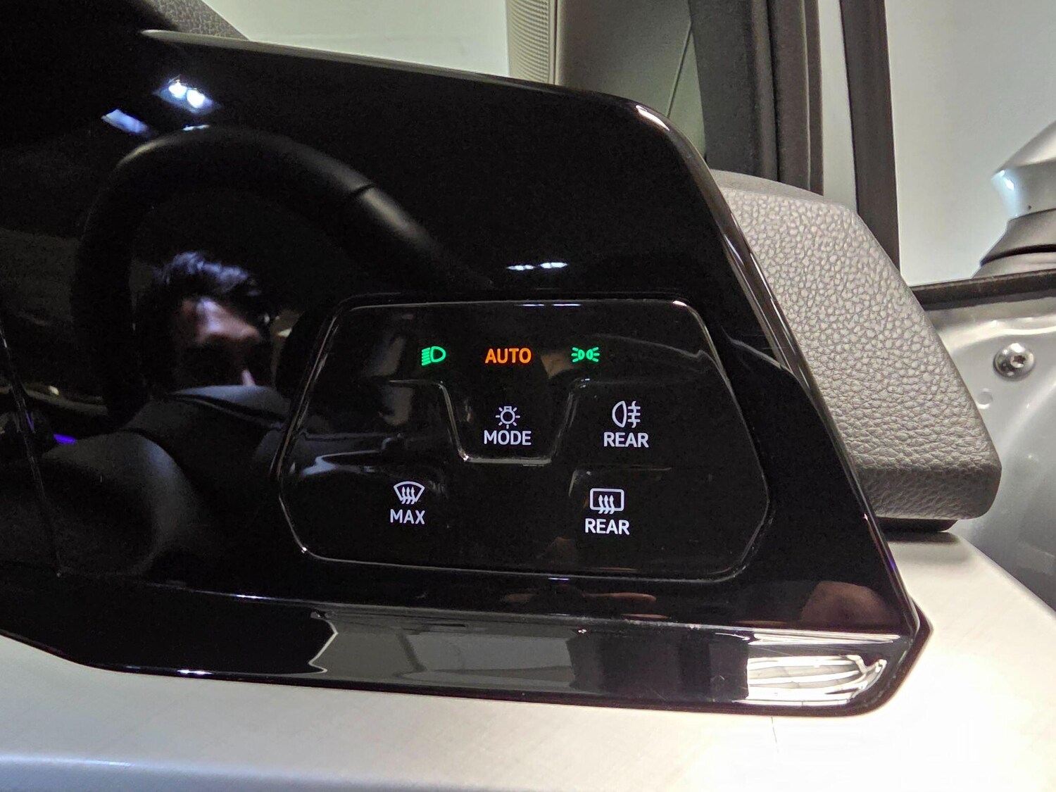 Used Volkswagen Golf 2021 for sale - 76742496: Photo 57