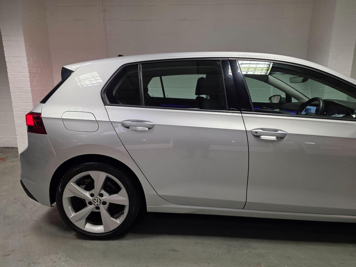 Used Volkswagen Golf 2021 for sale - 76742496: Photo 8