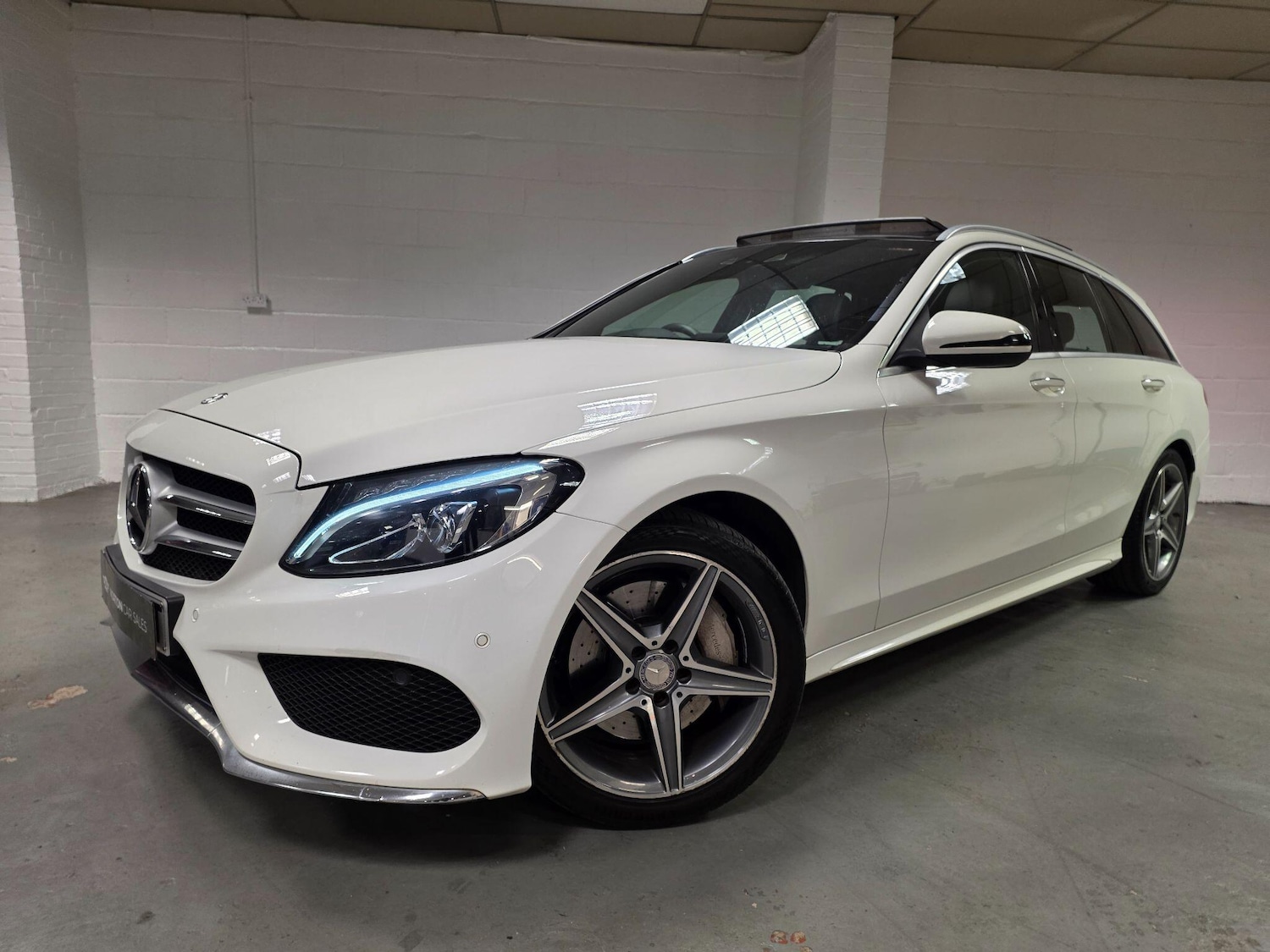 Used Mercedes-Benz C Class 2014 for sale - 76522384: Photo 12
