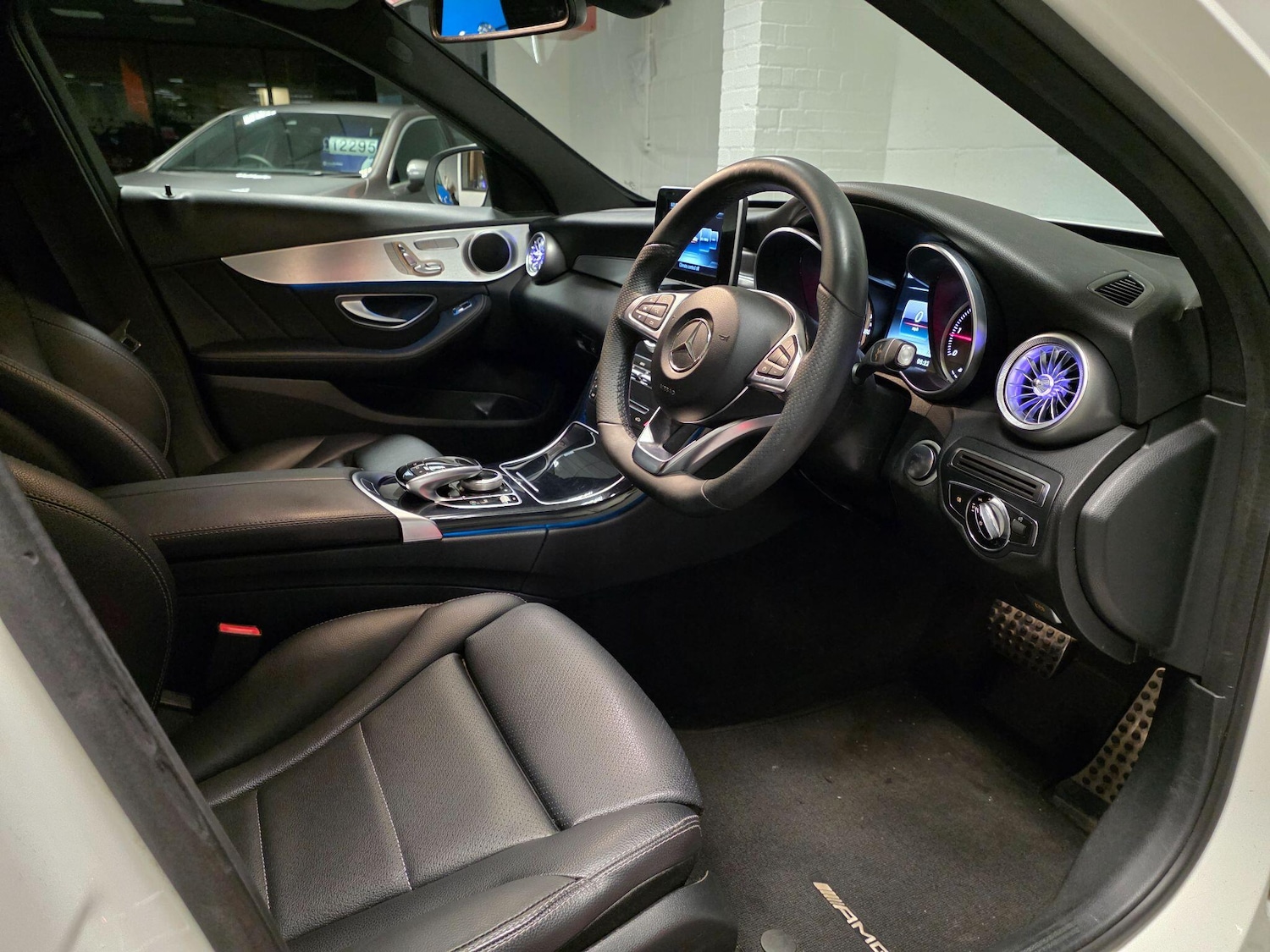 Used Mercedes-Benz C Class 2014 for sale - 76522384: Photo 31