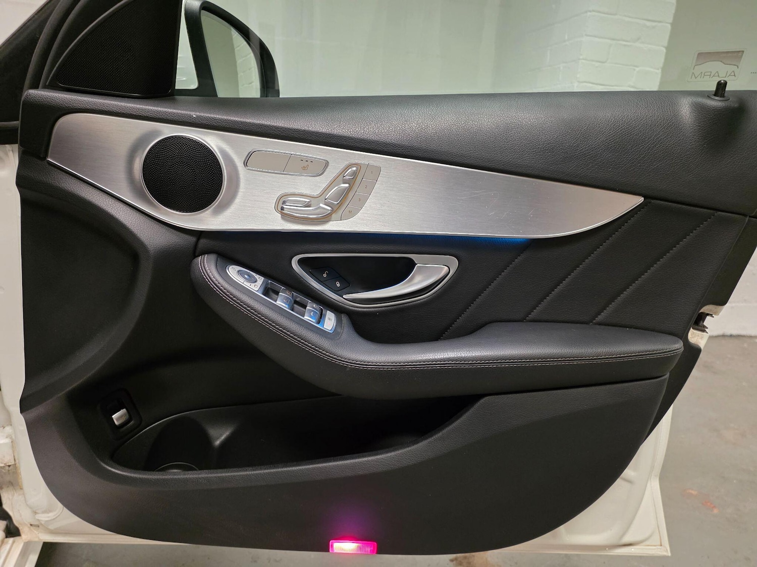 Used Mercedes-Benz C Class 2014 for sale - 76522384: Photo 35