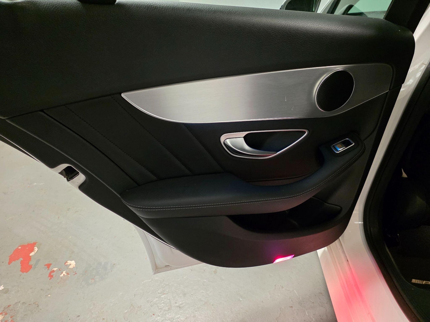 Used Mercedes-Benz C Class 2014 for sale - 76522384: Photo 46