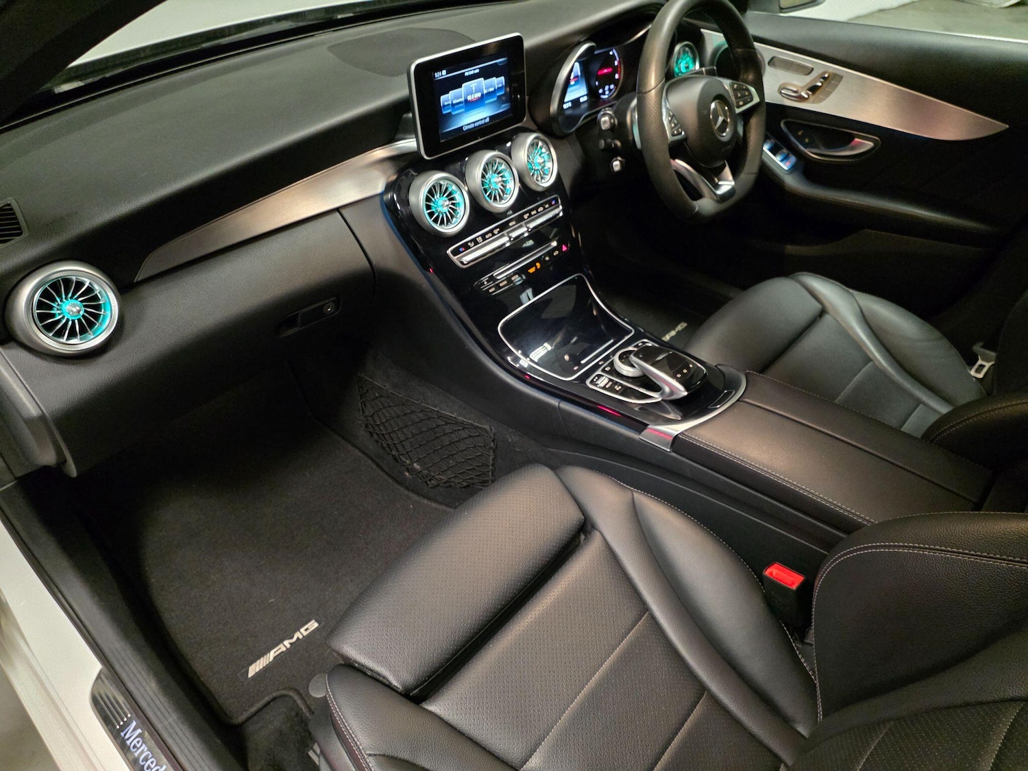 Used Mercedes-Benz C Class 2014 for sale - 76522384: Photo 48