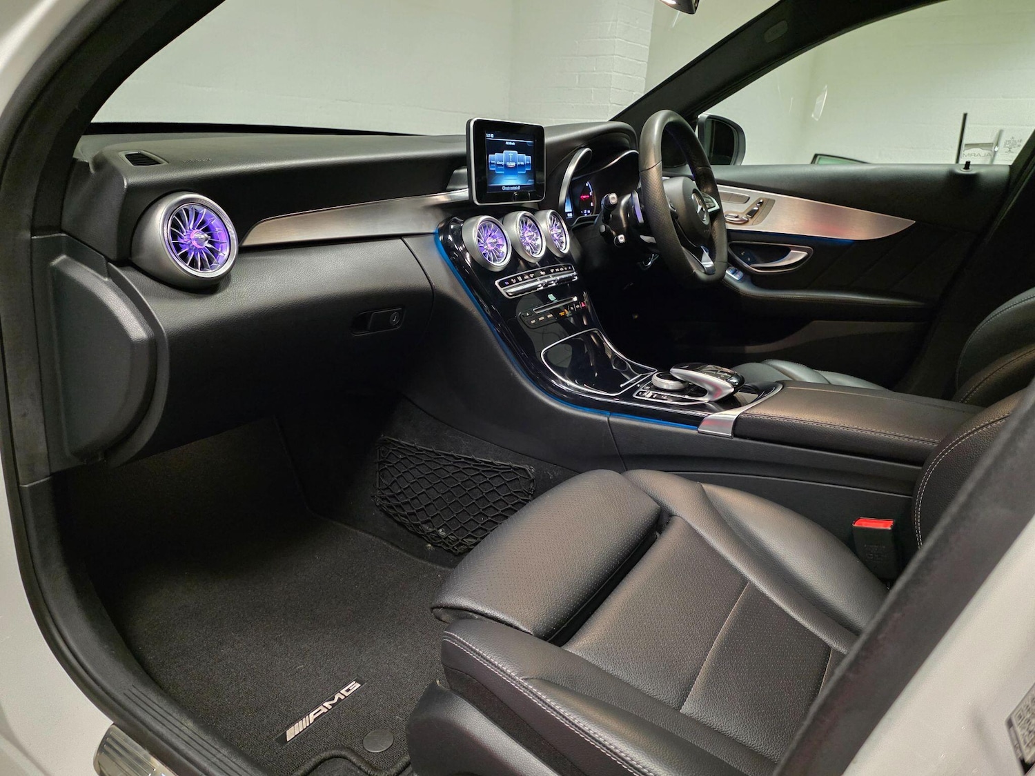 Used Mercedes-Benz C Class 2014 for sale - 76522384: Photo 49