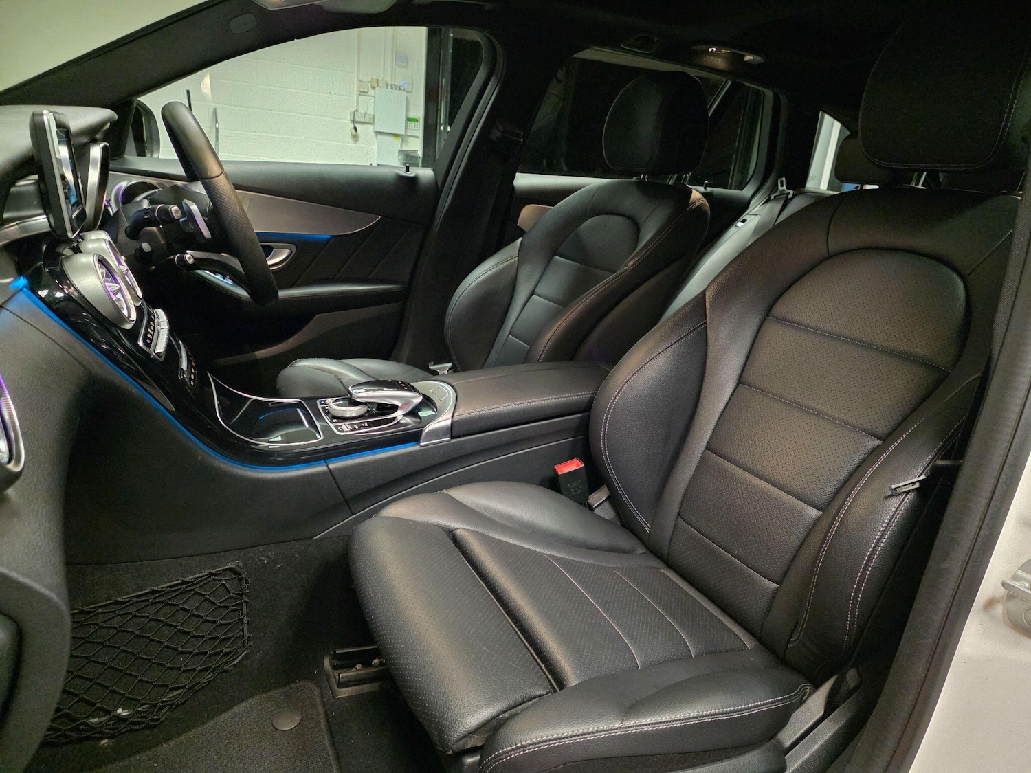 Used Mercedes-Benz C Class 2014 for sale - 76522384: Photo 51