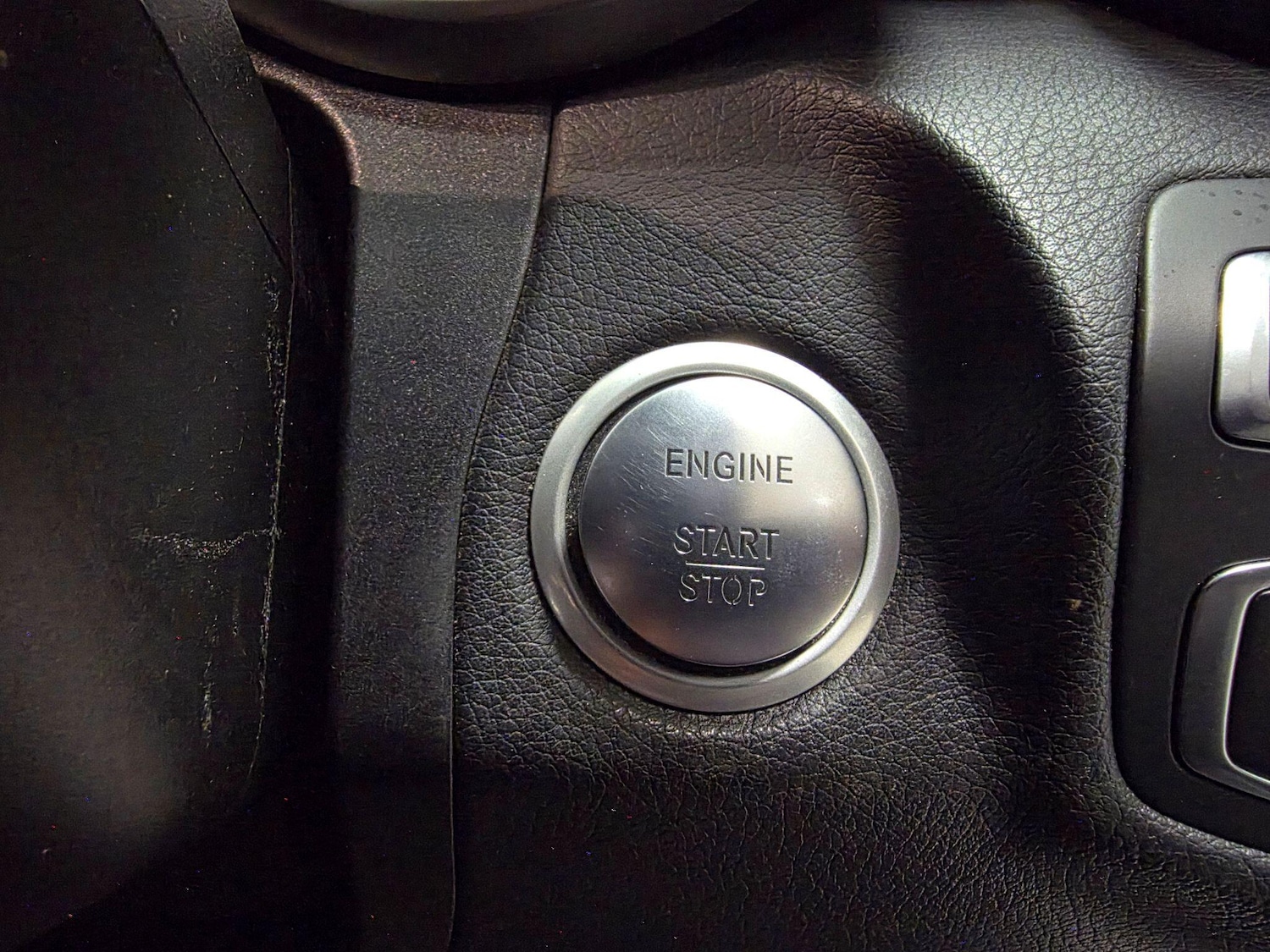 Used Mercedes-Benz C Class 2014 for sale - 76522384: Photo 61