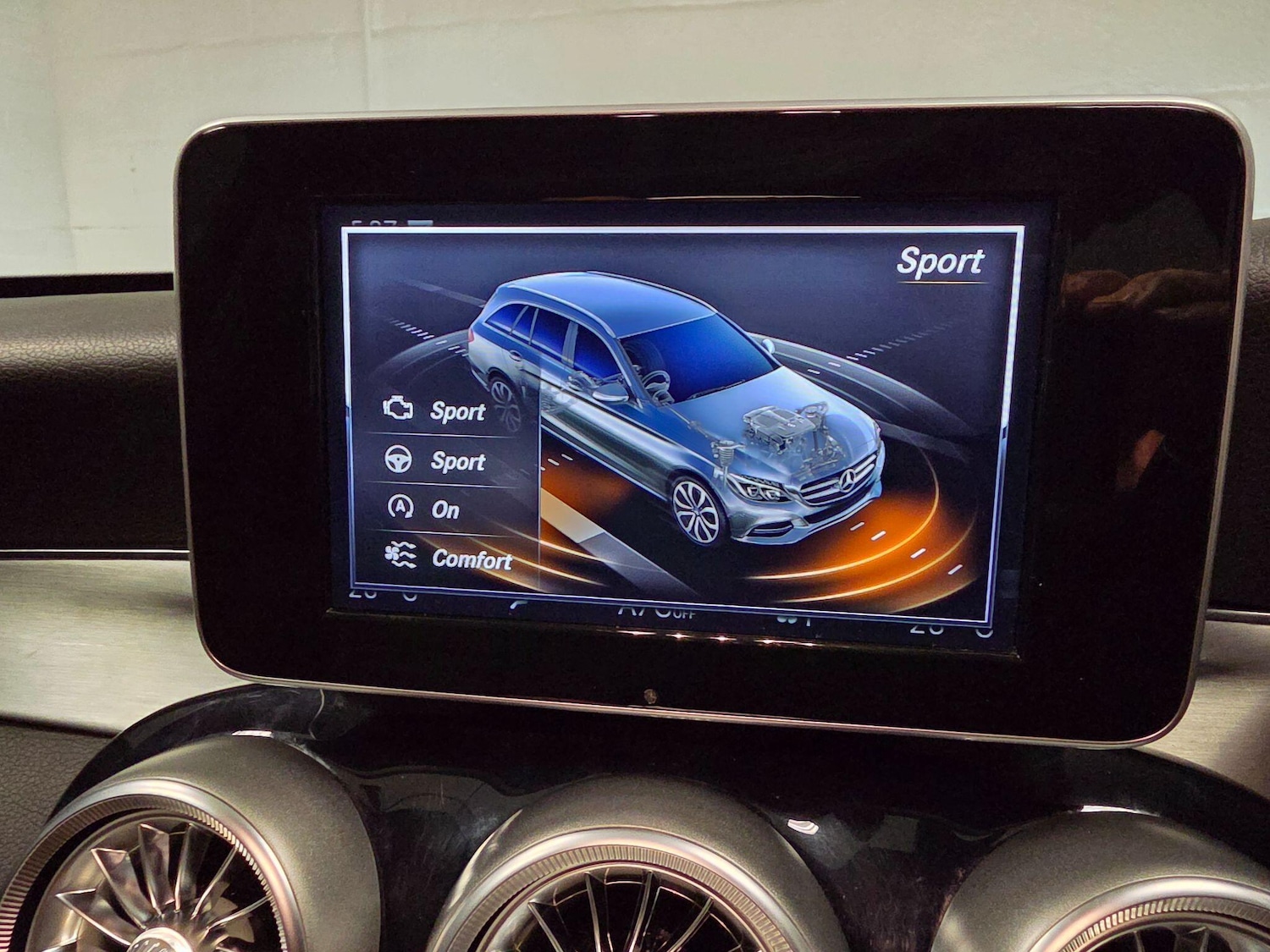 Used Mercedes-Benz C Class 2014 for sale - 76522384: Photo 71