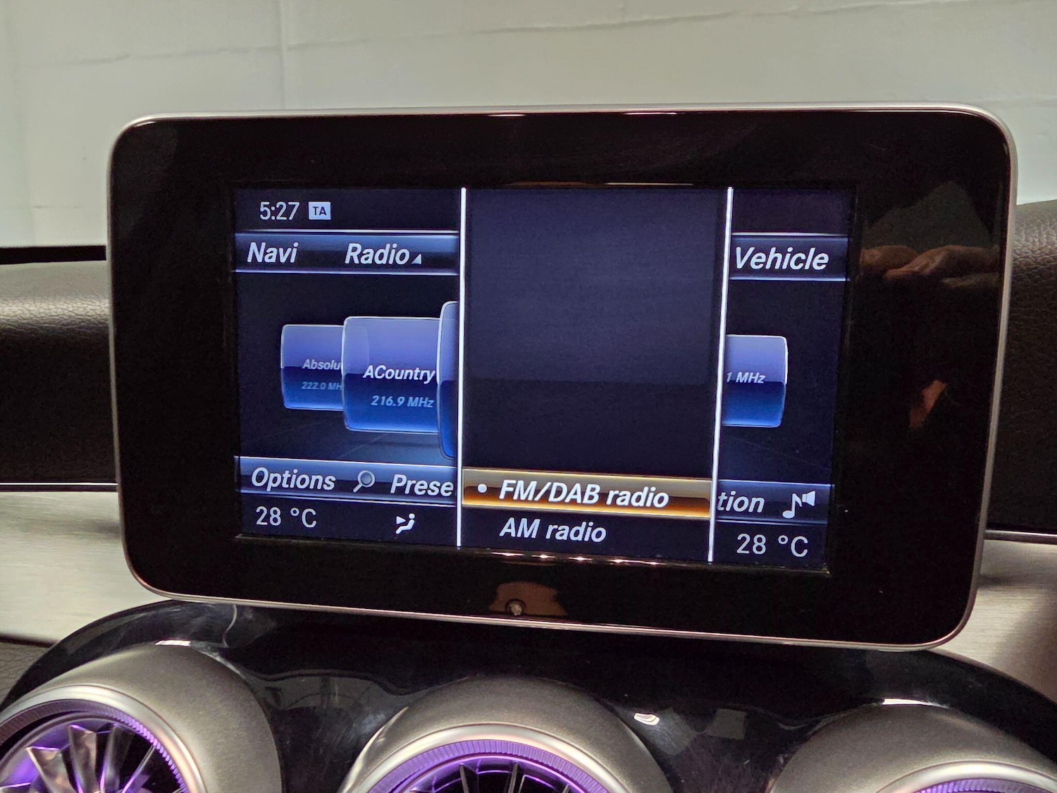 Used Mercedes-Benz C Class 2014 for sale - 76522384: Photo 75