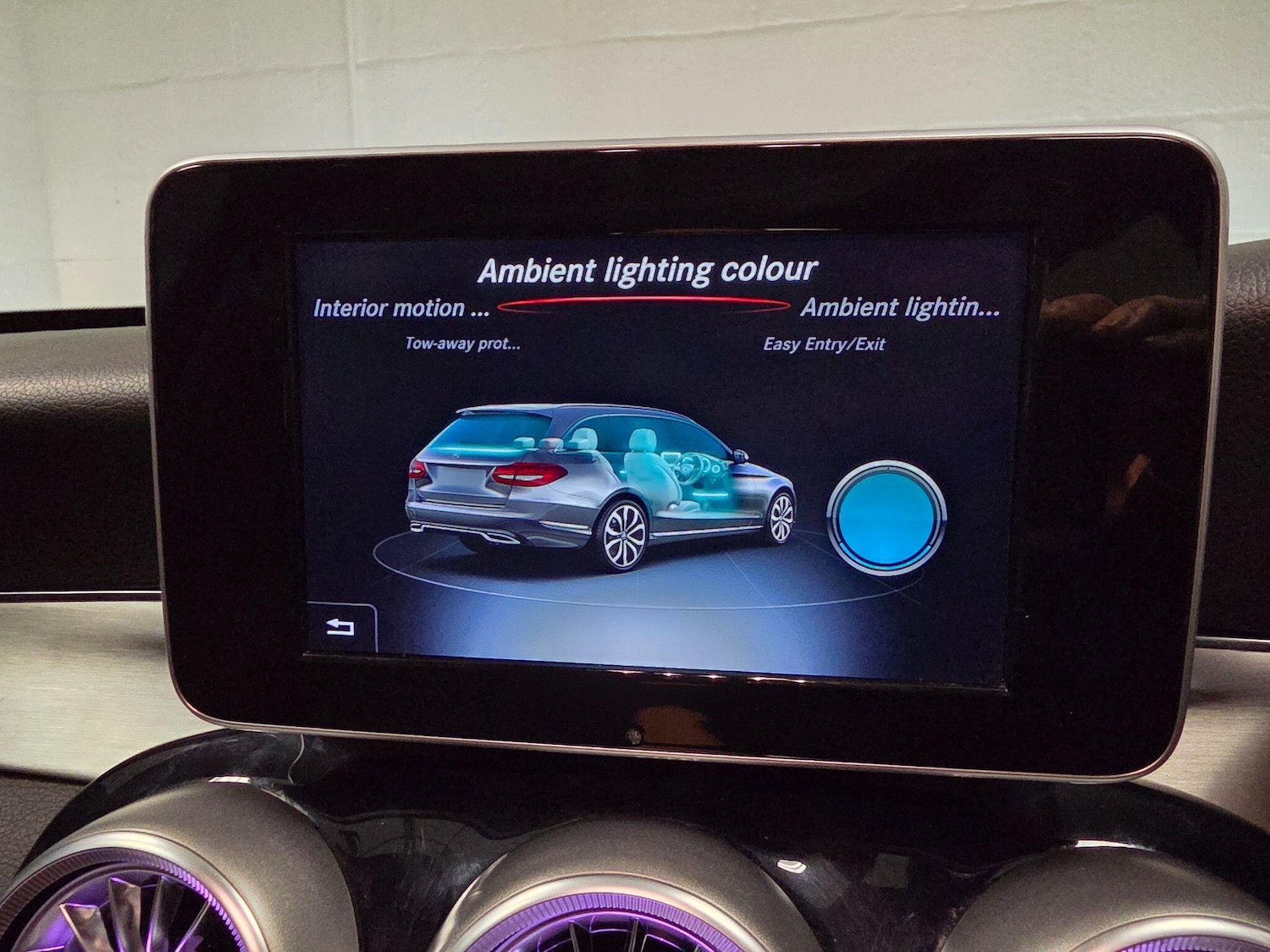 Used Mercedes-Benz C Class 2014 for sale - 76522384: Photo 79