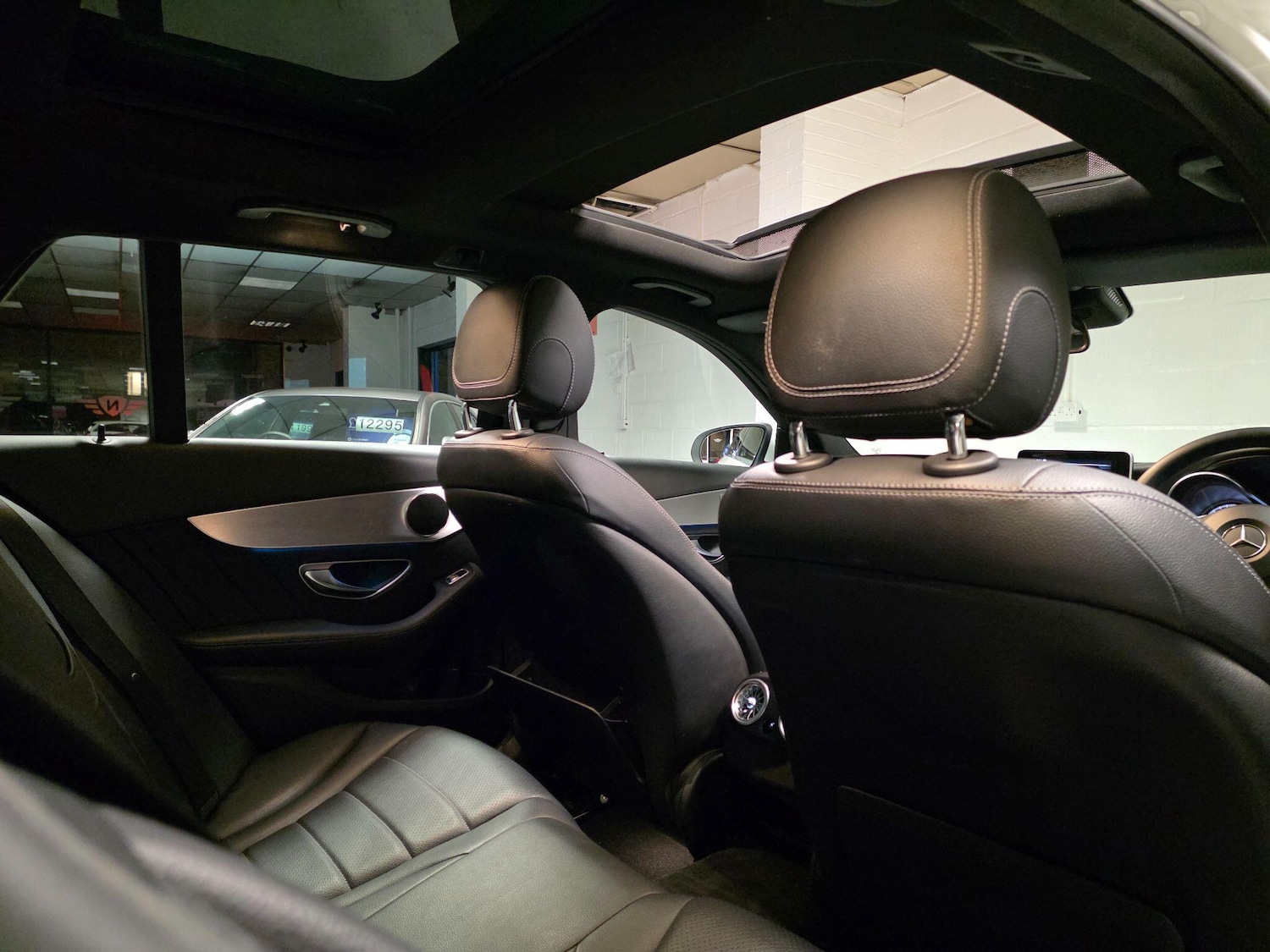 Used Mercedes-Benz C Class 2014 for sale - 76522384: Photo 84