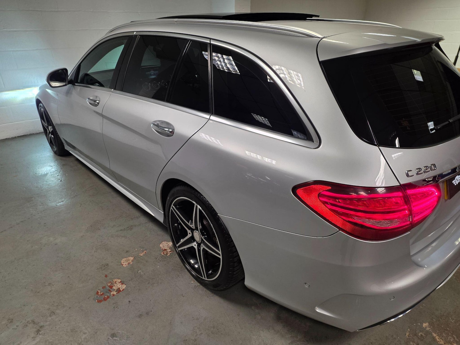 Used Mercedes-Benz C Class 2015 for sale - 77029556: Photo 29