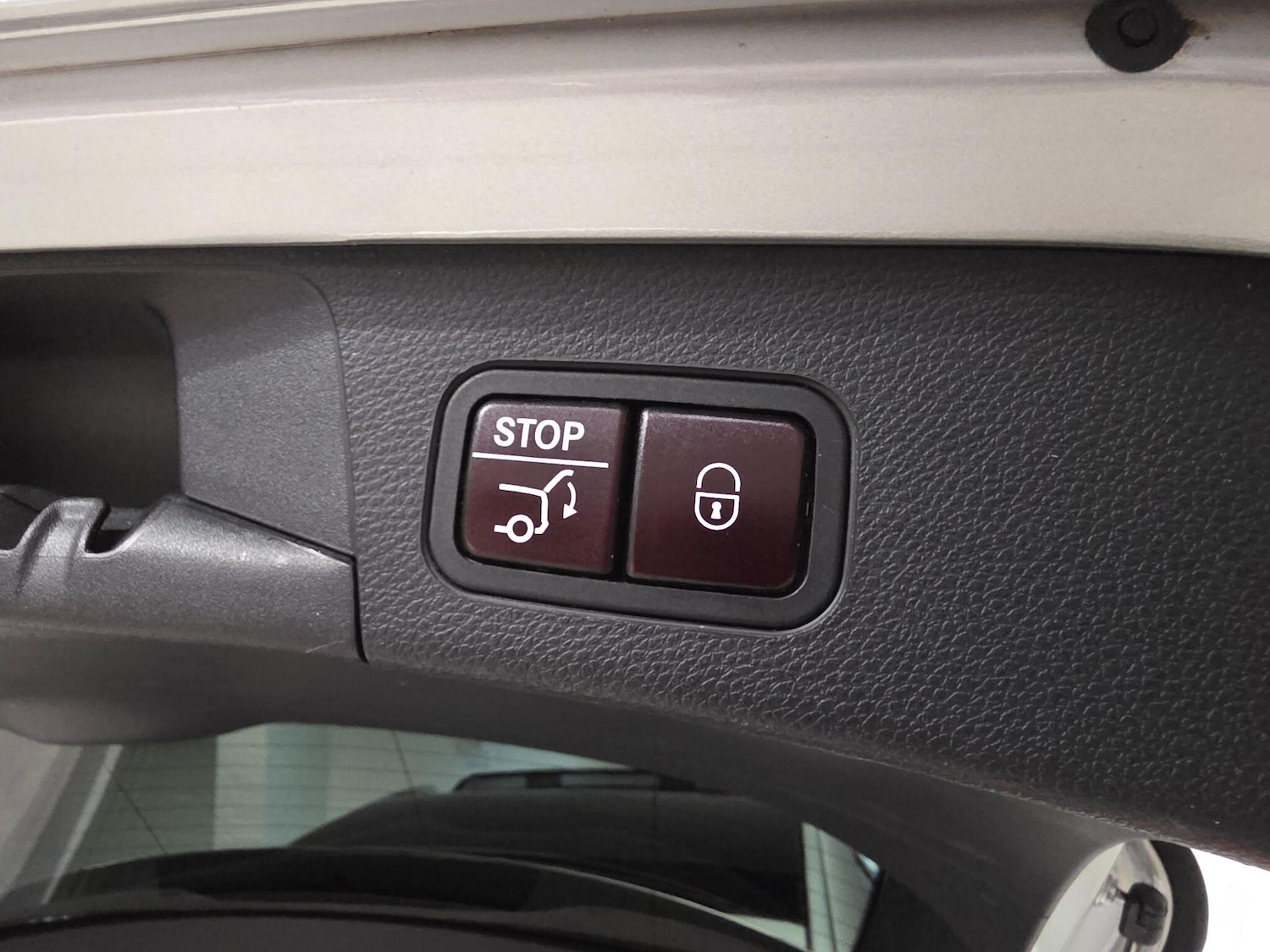 Used Mercedes-Benz C Class 2015 for sale - 77029556: Photo 46