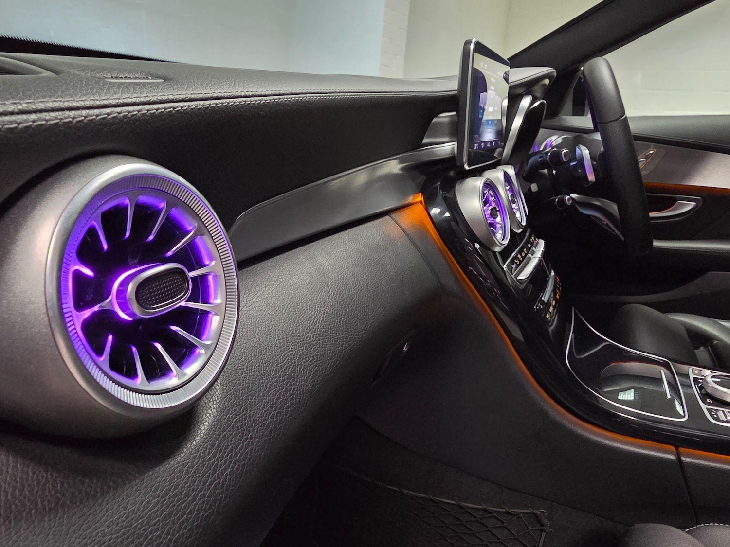 Used Mercedes-Benz C Class 2015 for sale - 77029556: Photo 56