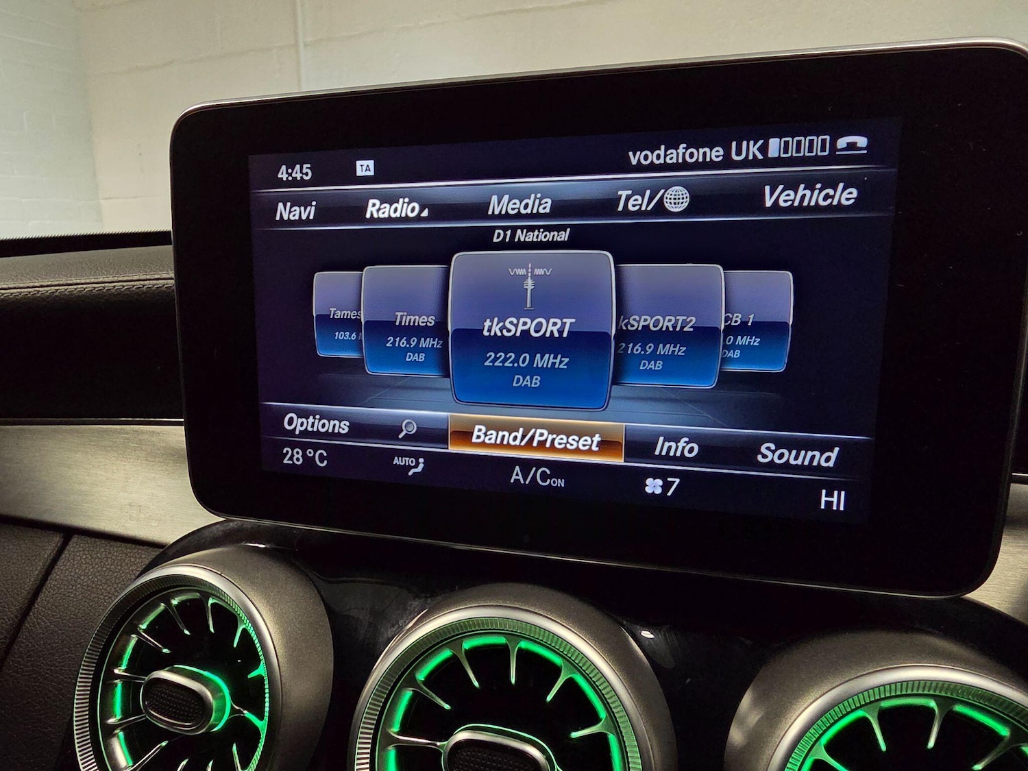 Used Mercedes-Benz C Class 2015 for sale - 77029556: Photo 77