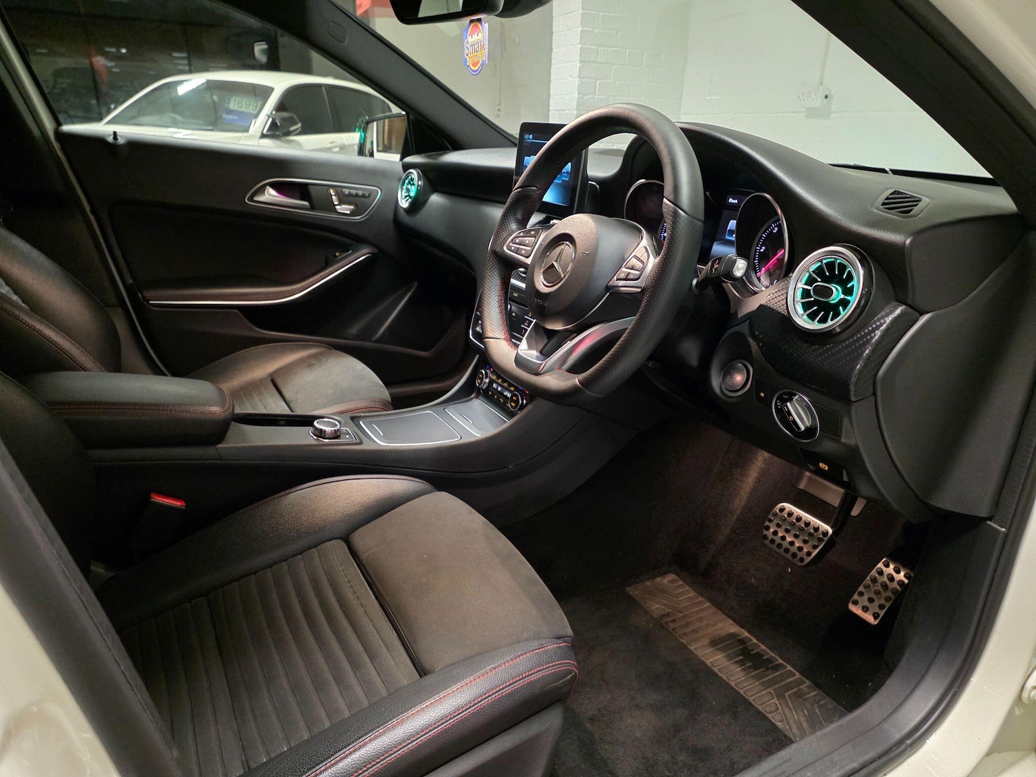 Used Mercedes-Benz A-Class 2017 for sale - 77695419: Photo 31