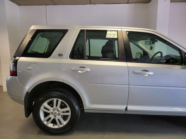Used Land Rover Freelander 2 2013 for sale - 75577580: Photo 7