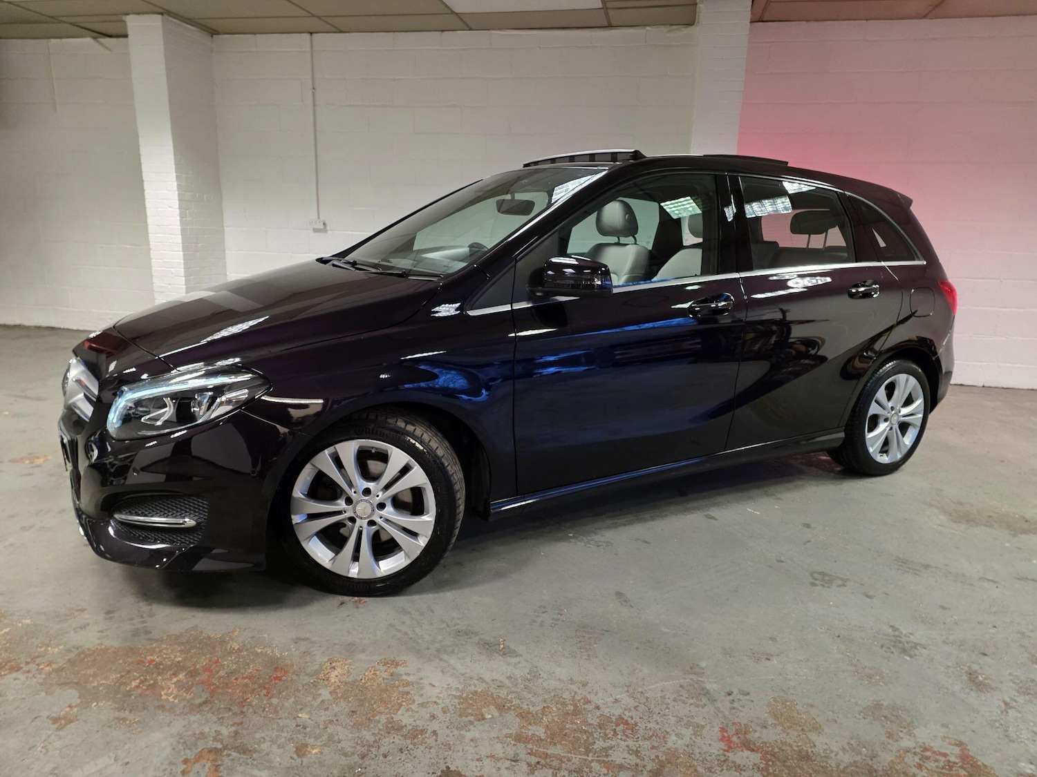 Used Mercedes-Benz B Class 2016 for sale - 77695349: Photo 14