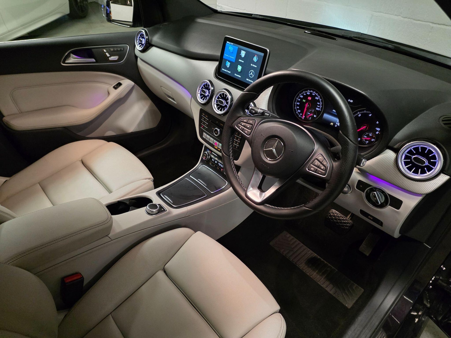 Used Mercedes-Benz B Class 2016 for sale - 77695349: Photo 31