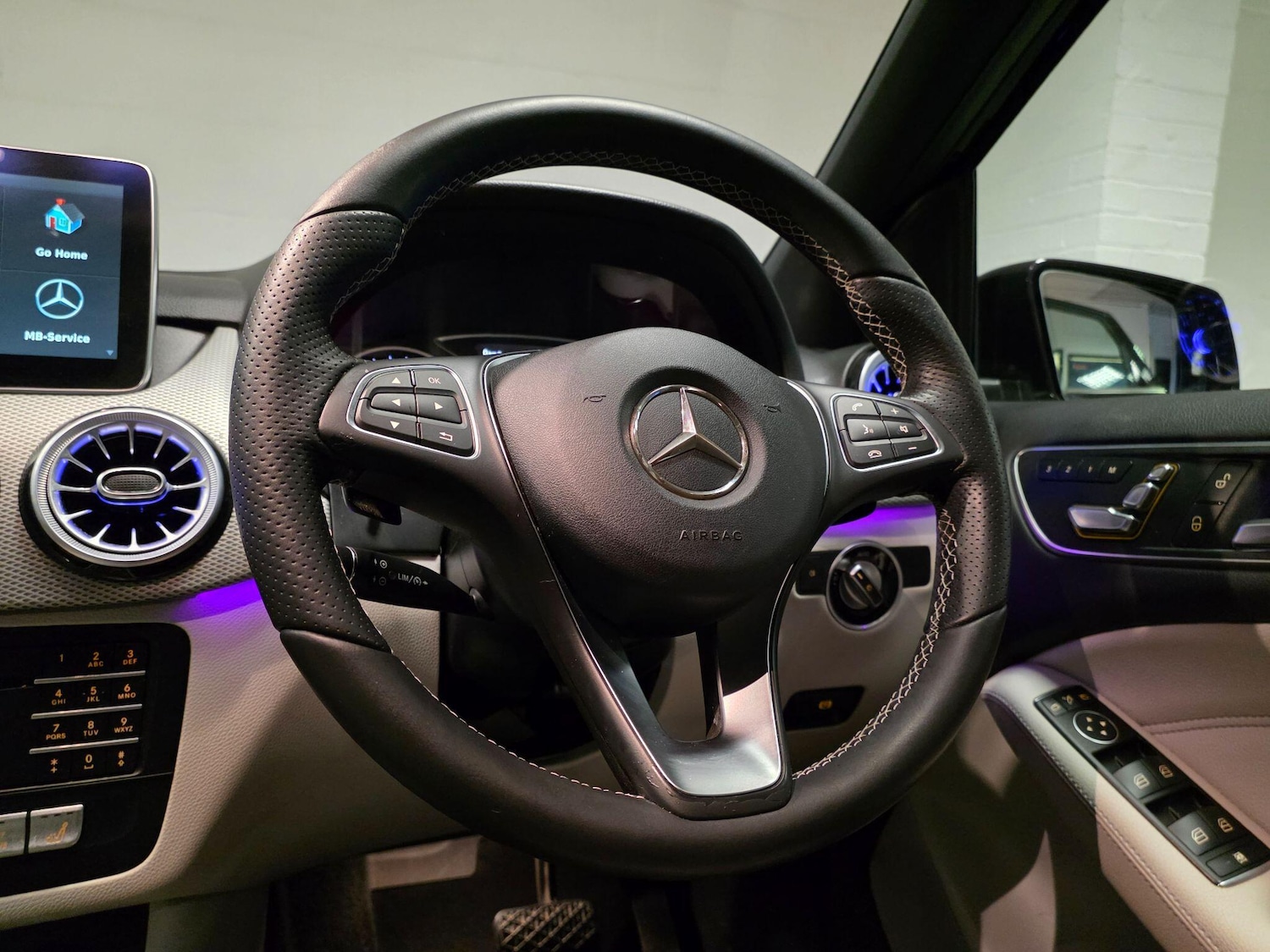 Used Mercedes-Benz B Class 2016 for sale - 77695349: Photo 43