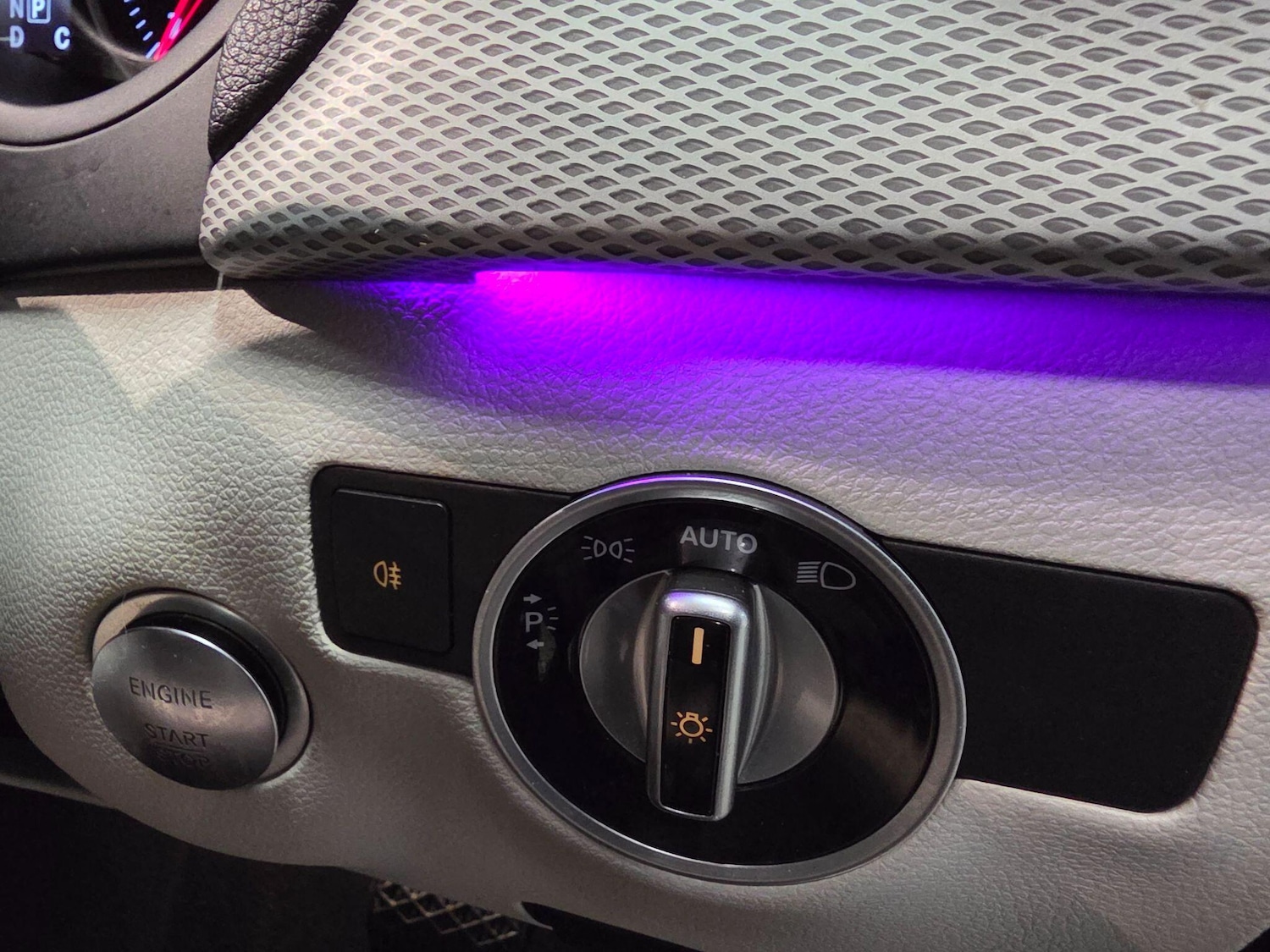 Used Mercedes-Benz B Class 2016 for sale - 77695349: Photo 61