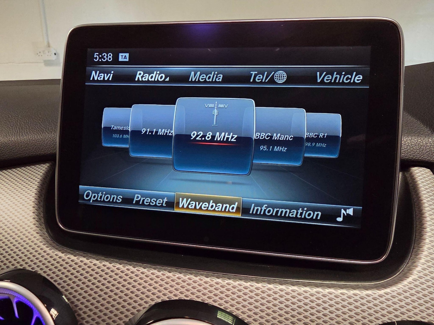 Used Mercedes-Benz B Class 2016 for sale - 77695349: Photo 73