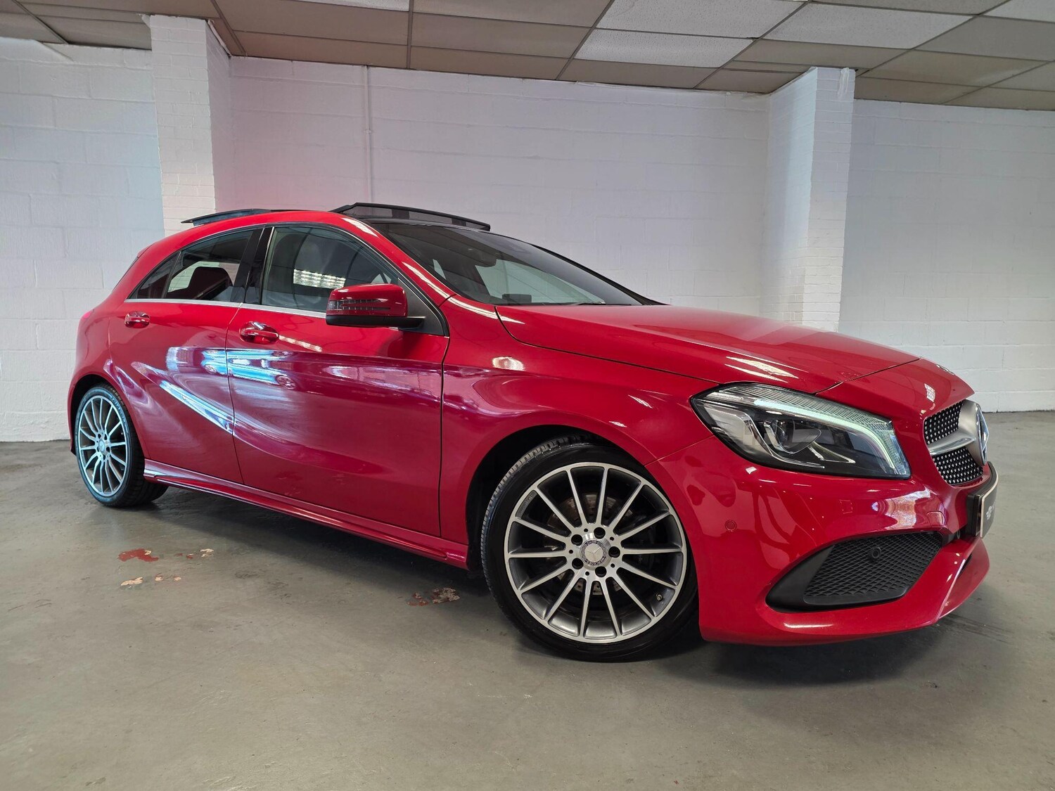 Used Mercedes-Benz A-Class 2016 for sale - 76247689: Photo 4