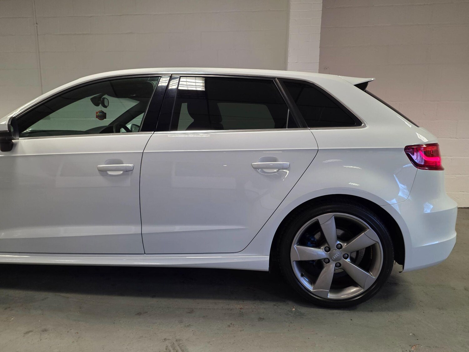 Used Audi A3 2015 for sale - 78171567: Photo 15