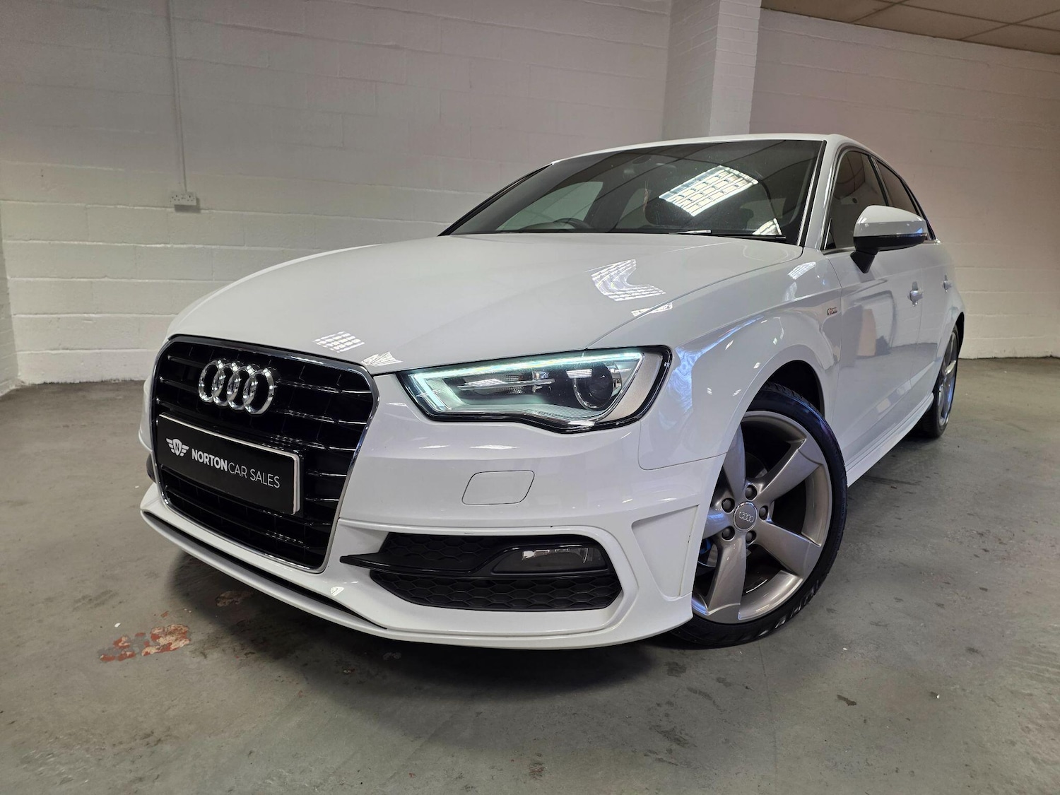Used Audi A3 2015 for sale - 78171567: Photo 3
