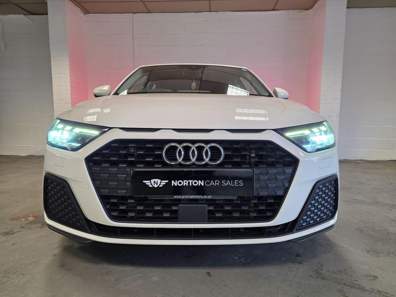 Used Audi A1 2019 for sale - 78170619: Photo 2