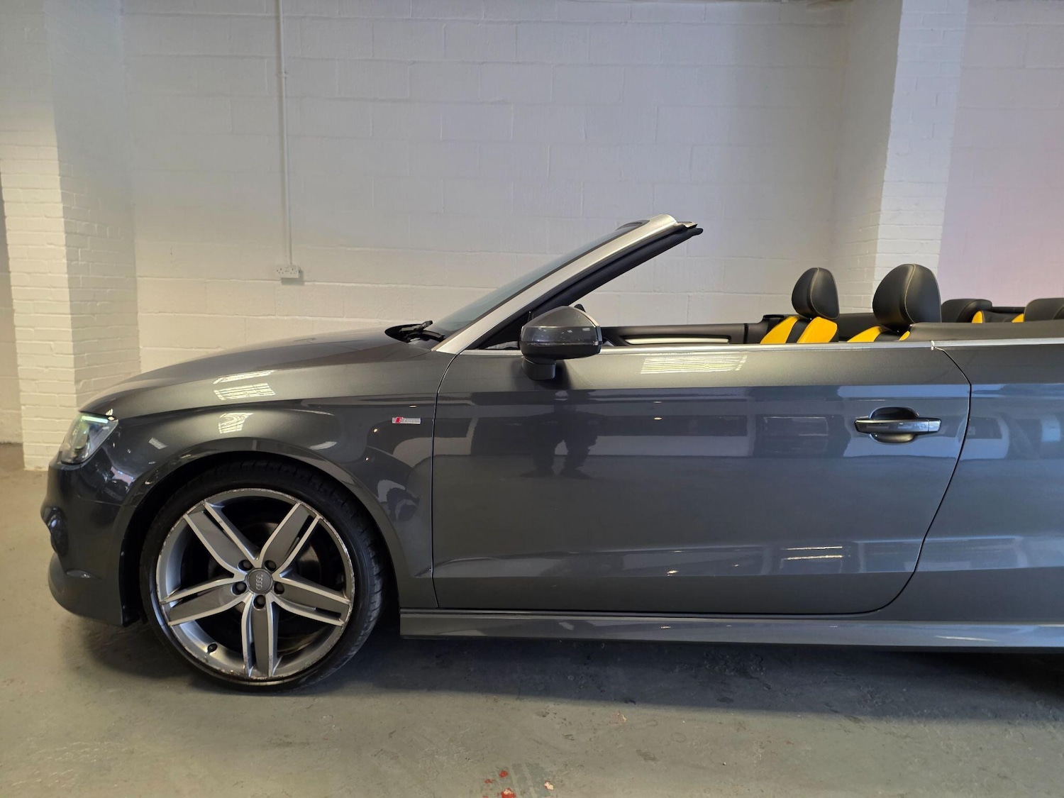 Used Audi A3 Cabriolet 2015 for sale - 76378048: Photo 18