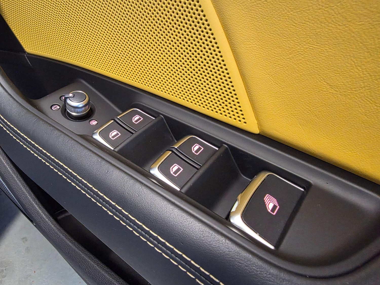 Used Audi A3 Cabriolet 2015 for sale - 76378048: Photo 50