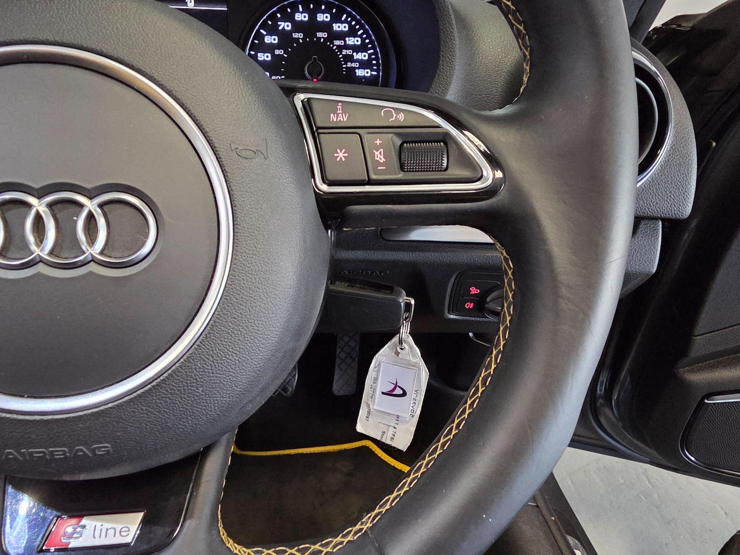Used Audi A3 Cabriolet 2015 for sale - 76378048: Photo 56