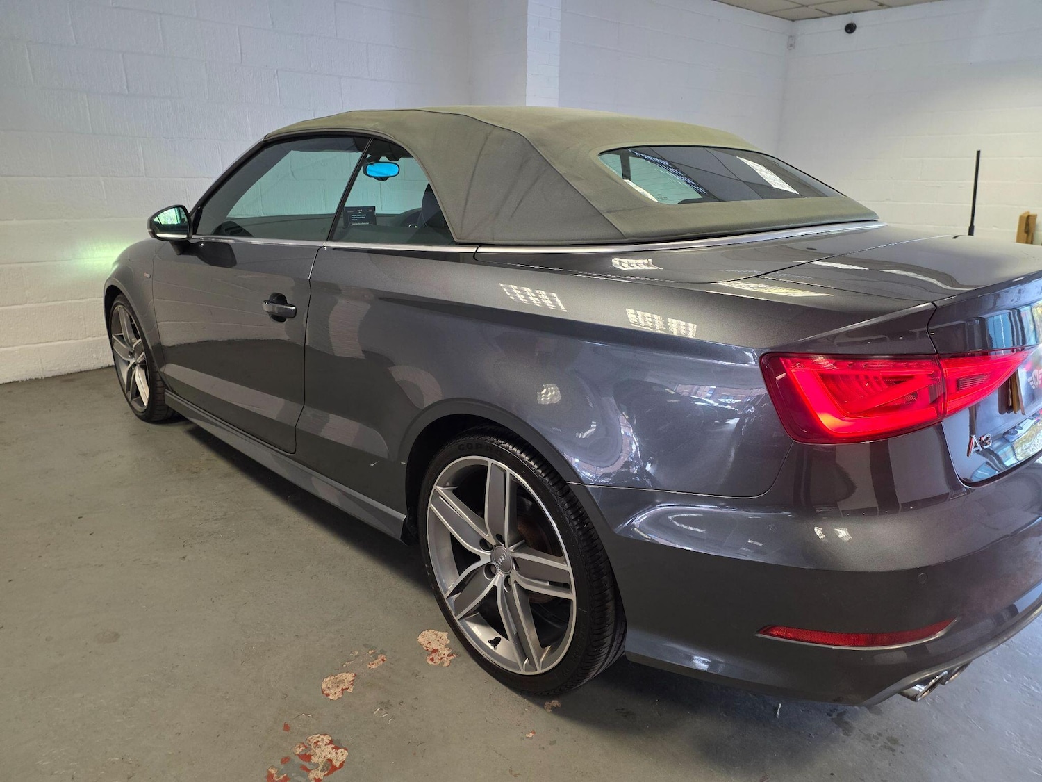 Used Audi A3 Cabriolet 2015 for sale - 76378048: Photo 77