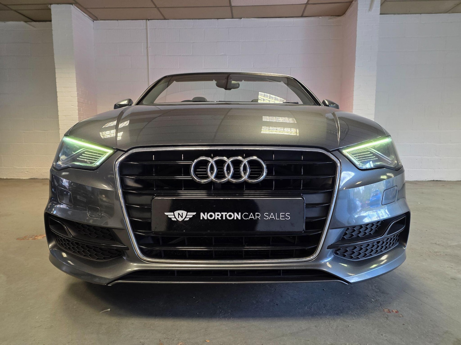 Used Audi A3 Cabriolet 2015 for sale - 76378048: Photo 9