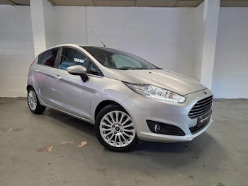 Used Ford Fiesta 2014 for sale - 76247543: Photo