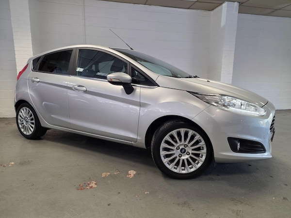 Used Ford Fiesta 2014 for sale - 76247543: Photo 3