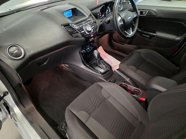 Used Ford Fiesta 2014 for sale - 76247543: Photo 46