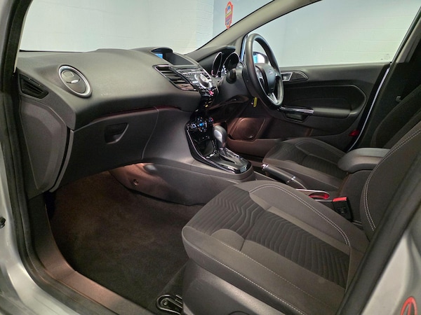 Used Ford Fiesta 2014 for sale - 76247543: Photo 47