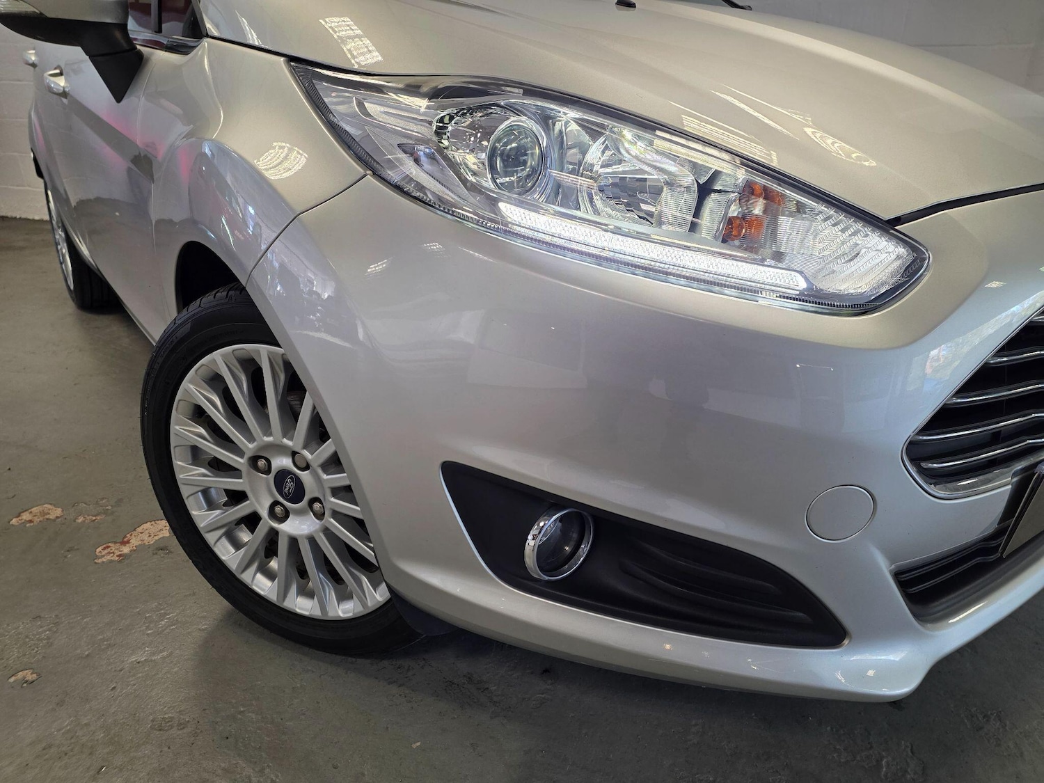 Used Ford Fiesta 2014 for sale - 76247543: Photo 5