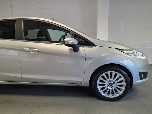 Used Ford Fiesta 2014 for sale - 76247543: Photo 7