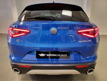 Used Alfa Romeo Stelvio 2017 for sale - 75350718: Photo