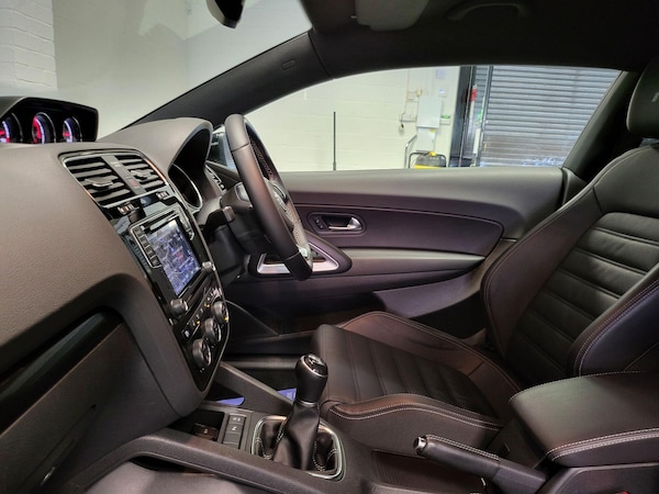 Used Volkswagen Scirocco 2017 for sale - 75780761: Photo 48