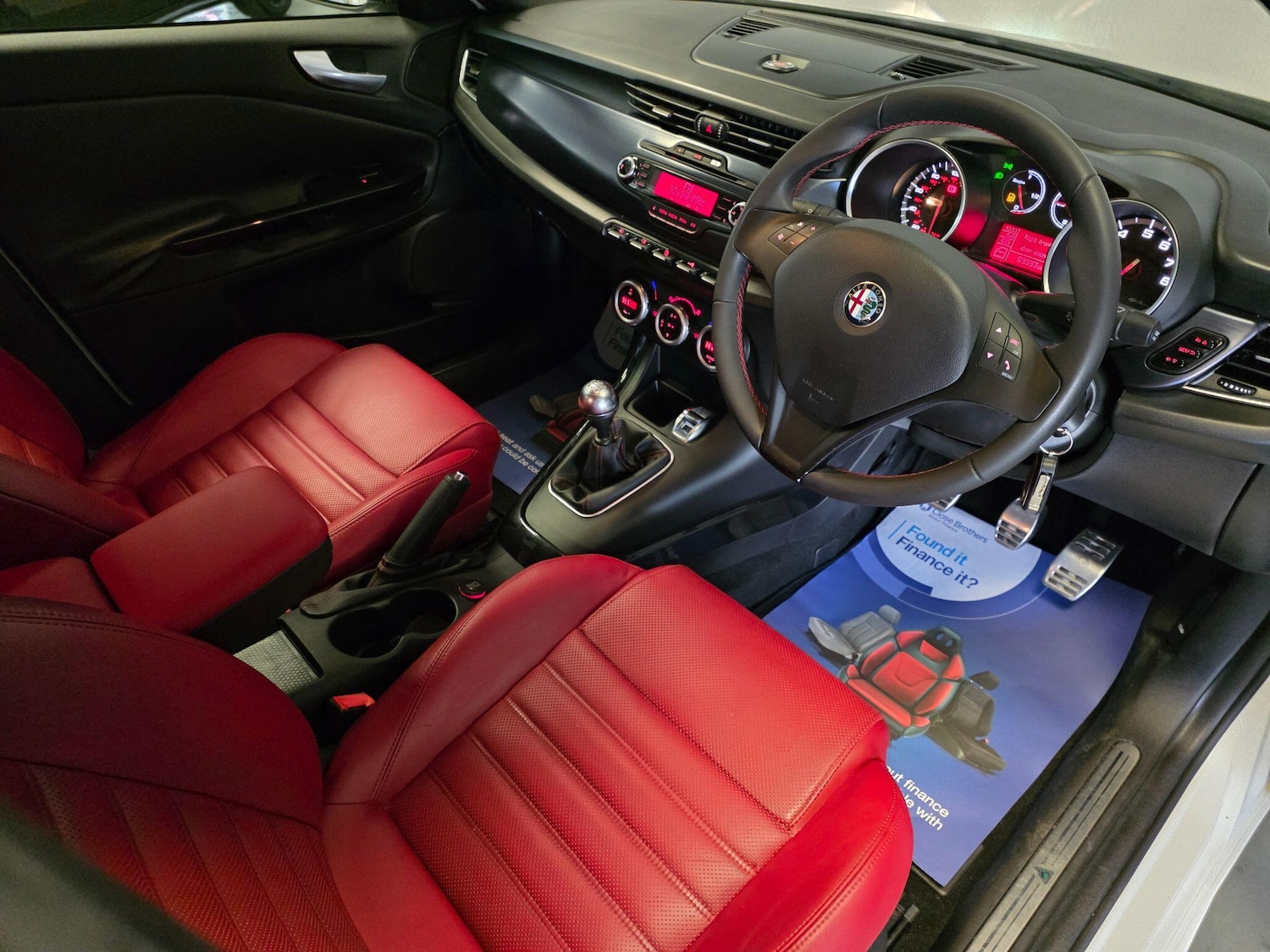 Used Alfa Romeo Giulietta 2013 for sale - 76645318: Photo 30