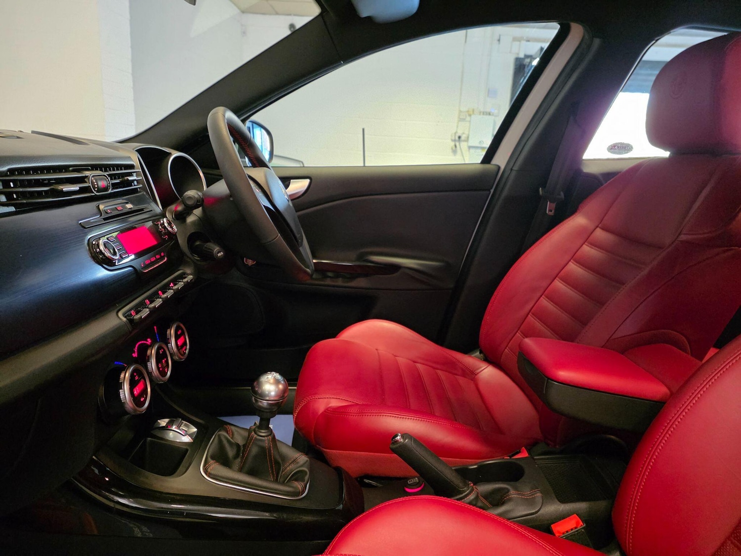 Used Alfa Romeo Giulietta 2013 for sale - 76645318: Photo 53